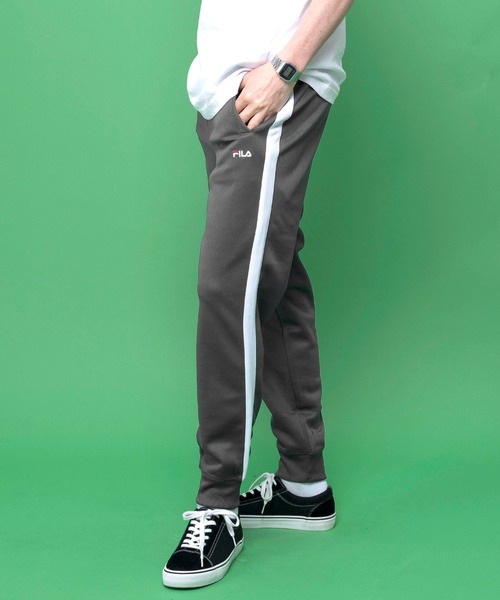 FILA(フィラ)の「FILA フィラ ブランド ロゴ刺繍 サイドライン トラックパンツ ジョガーパンツ(ジャージ)(その他パンツ・メンズ・ネイビー/チャコール/ブラック・L/3L/LL/M/4L/5L)」の17枚目の写真