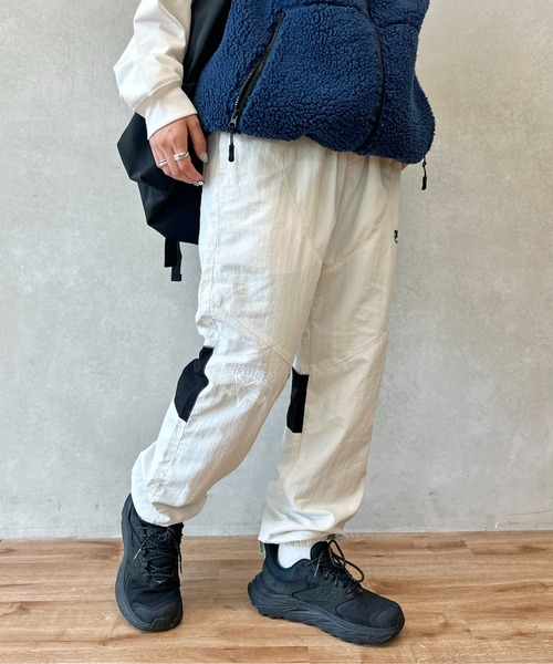 THRASHER(スラッシャー)の「ナイロンパンツ(その他パンツ・メンズ・ホワイト/グリーン/ブラック・LARGE/MEDIUM)」の10枚目の写真