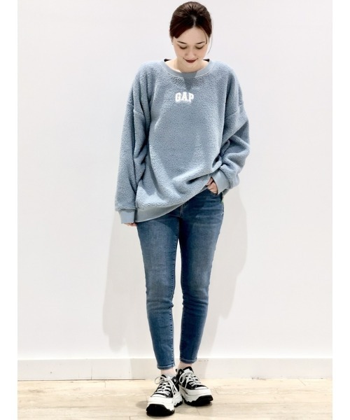セール】GAPアーチロゴ ボア スウェット・トレーナー（スウェット