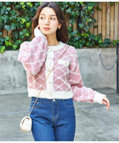 CHILLE(チル)の「モノグラムジャガードニットジャケット(カーディガン/ボレロ・レディース・アイボリー/ピンク/ブラック・FREE)」の21枚目の写真