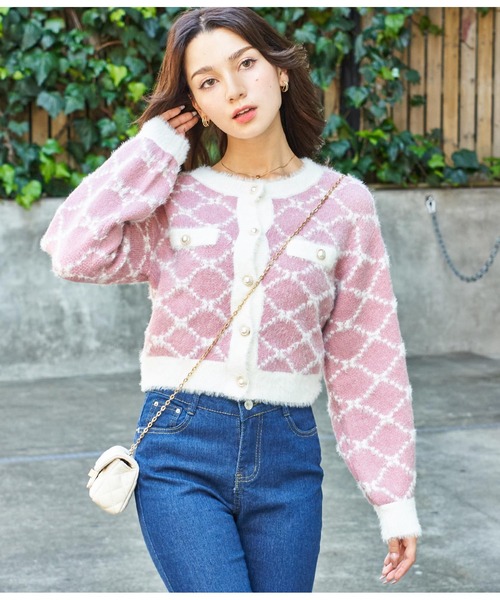 CHILLE(チル)の「モノグラムジャガードニットジャケット(カーディガン/ボレロ・レディース・アイボリー/ピンク/ブラック・FREE)」の18枚目の写真