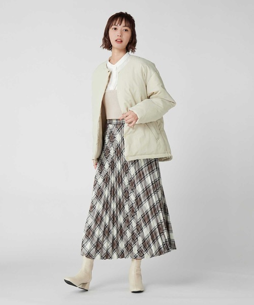 HONEYSUCKLE ROSE（ハニーサックルローズ）の「【HONEYSUCKLE ROSE】マフラー付き中綿ジャケット（その他アウター・レディース・ブラック/オフホワイト・L/M）」の6枚目の写真