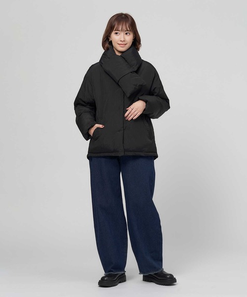 HONEYSUCKLE ROSE（ハニーサックルローズ）の「【HONEYSUCKLE ROSE】マフラー付き中綿ジャケット（その他アウター・レディース・ブラック/オフホワイト・L/M）」の11枚目の写真