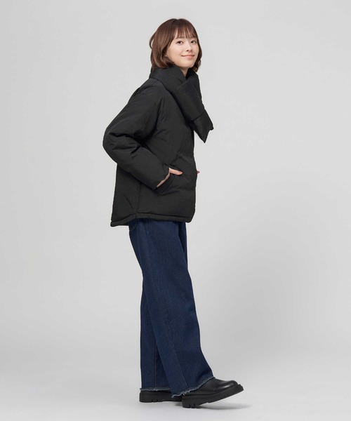 HONEYSUCKLE ROSE（ハニーサックルローズ）の「【HONEYSUCKLE ROSE】マフラー付き中綿ジャケット（その他アウター・レディース・ブラック/オフホワイト・L/M）」の12枚目の写真