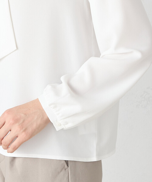 COMME CA ISM（コムサイズム）の「ボウタイ　ブラウス（シャツ/ブラウス・レディース・ホワイト/ネイビー・SMALL/MEDIUM/LARGE）」の14枚目の写真