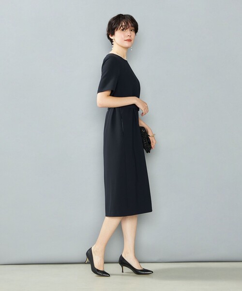 NOLLEY’S（ノーリーズ）の「《セットアップ対応》ウォッシャブルストレッチダブルクロス半袖ワンピース（ワンピース・レディース・ネイビー/ベージュ・36/38）」の14枚目の写真