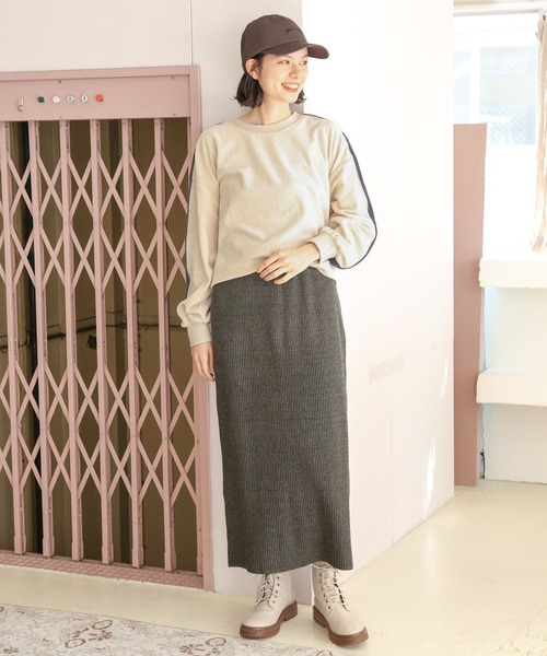 niko and（ニコアンド）の「ベロアラインドロストプル