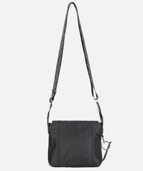 marimekko(マリメッコ)の「Solid / Mini Messenger shoulder bag(ショルダーバッグ・レディース・ブラック・FREE)」の3枚目の写真