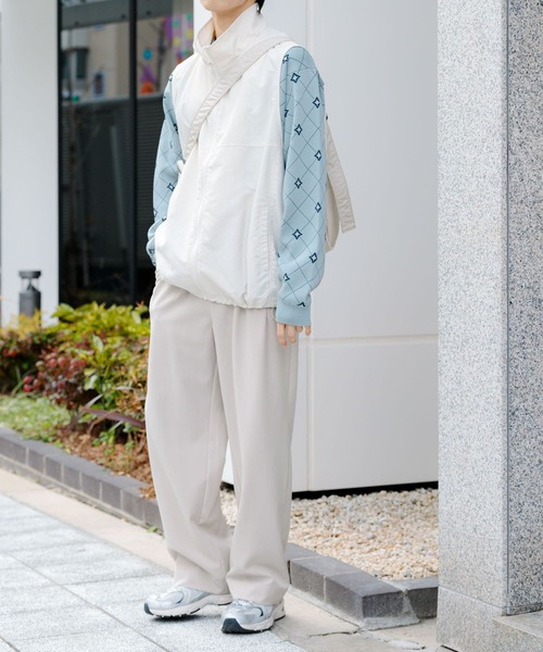 SENSE OF PLACE by URBAN RESEARCH（センスオブプレイスバイアーバンリサーチ）の「『イージーケア』ダブルタックワイドパンツ（その他パンツ・メンズ・ブルー/ライトベージュ/ブラック/チャコールグレー・MEDIUM/SMALL/LARGE）」の10枚目の写真