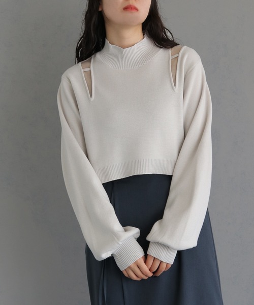 &g'aime(アンジェム)の「【&g'aime】ショルダースリットショート丈ニットトップス(ニット/セーター・レディース・ブラック/グレイッシュベージュ/パープル・FREE)」の1枚目の写真