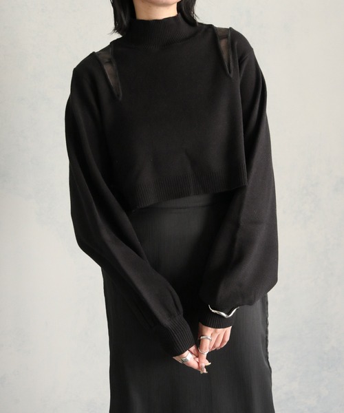 &g'aime(アンジェム)の「【&g'aime】ショルダースリットショート丈ニットトップス(ニット/セーター・レディース・ブラック/グレイッシュベージュ/パープル・FREE)」の5枚目の写真