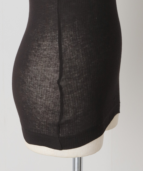 Noble（ノーブル）の「NINETY PERCENT/ナインティーパーセント Rib seam tank（タンクトップ・レディース・ブラック/ホワイト/ピンク・SMALL）」の11枚目の写真