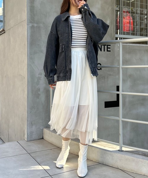 INGNI(イング)の「ジップBIGデニムブルゾン(ブルゾン・レディース・ブルー系1/グレー・M)」の9枚目の写真