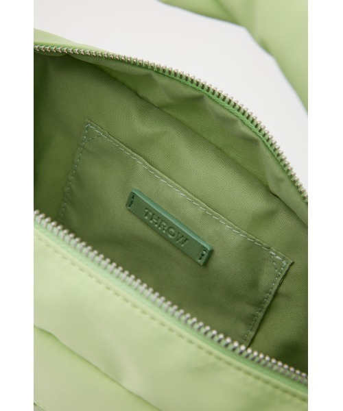 THROW by SLY（スローバイスライ）の「THROW RECTANGLE PUFFER BAG レクタング ルパッファー バッグ（ハンドバッグ・レディース・アイボリー/ライトグリーン・FREE）」の7枚目の写真
