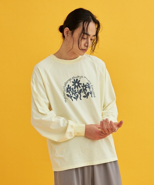 eLur（エラー）の「グラフィックロンT（Tシャツ/カットソー・レディース・アイボリー/ライトブルー・FREE）」の16枚目の写真