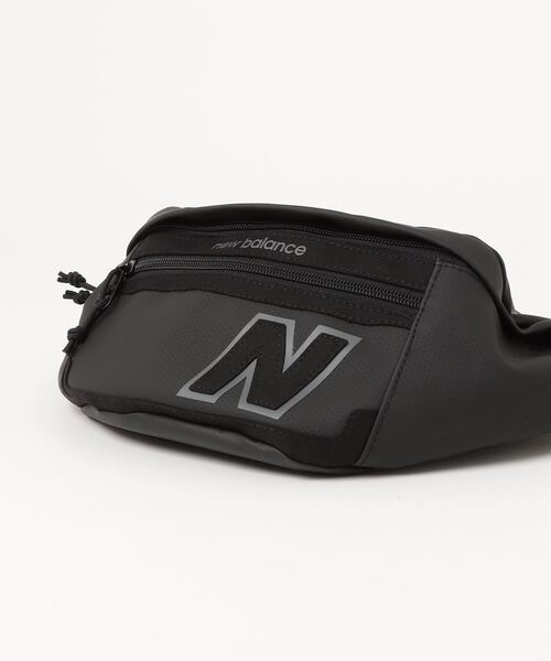 NEW BALANCE（ニューバランス）の「レガシーウエストバッグ（ボディバッグ/ウエストポーチ・メンズ・ライトベージュ/ブラック×ブラック・ONE SIZE）」の11枚目の写真