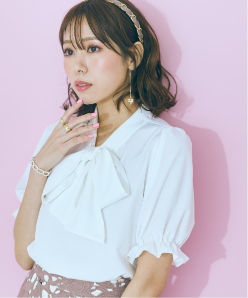 marun（マルン）の「＜大きいサイズ＞ リボンタイブラウス marun（シャツ/ブラウス・レディース・ピンク/ラベンダー/オフホワイト・L/LL/3L/4L/5L）」の20枚目の写真