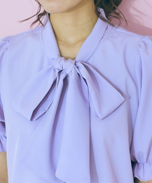 marun（マルン）の「＜大きいサイズ＞ リボンタイブラウス marun（シャツ/ブラウス・レディース・ピンク/ラベンダー/オフホワイト・L/LL/3L/4L/5L）」の12枚目の写真