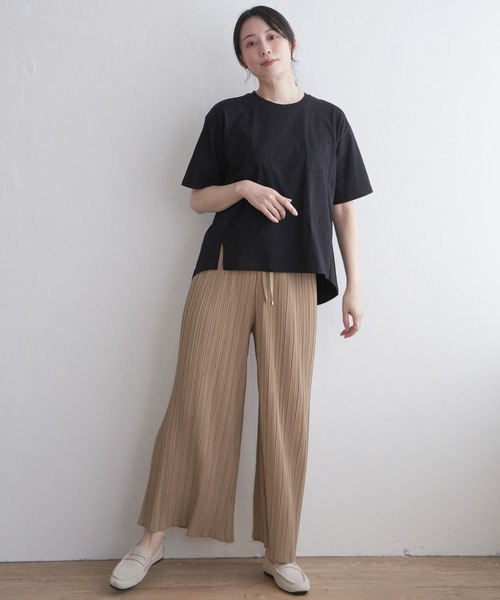 ikka(イッカ)の「コットンUSA半袖Tシャツ(Tシャツ/カットソー・レディース・ブラック/オフホワイト/グレー/ミント/ホワイト/ピンク/マスタード/ブルー・S/M/L)」の11枚目の写真