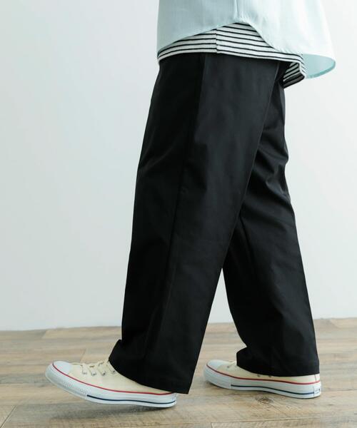 ITEMS URBANRESEARCH（アイテムズ アーバンリサーチ）の「ポリツイル ワイド イージーパンツ（その他パンツ・メンズ・ブラック/カーキ/ベージュ・MEDIUM/LARGE）」の16枚目の写真