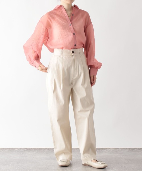 GLOBAL WORK(グローバルワーク)の「高山直子さんコラボ/シアーオーバーシャツ/EiiS(シャツ/ブラウス・レディース・ライトカーキ/アイボリー・X-SMALL/SMALL)」の14枚目の写真