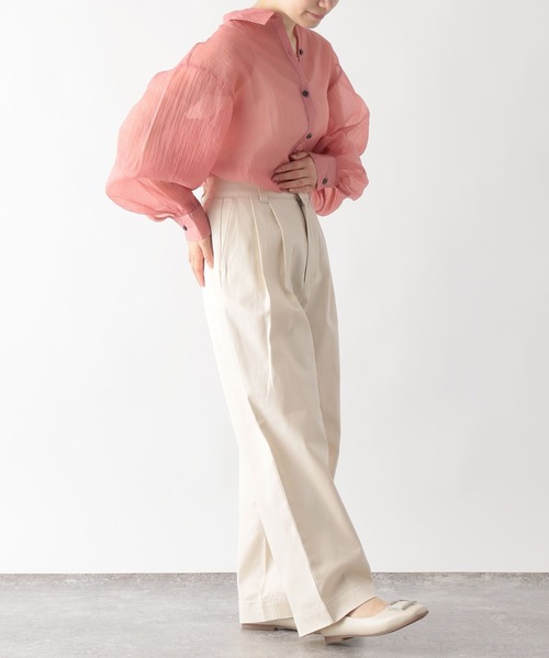 GLOBAL WORK(グローバルワーク)の「高山直子さんコラボ/シアーオーバーシャツ/EiiS(シャツ/ブラウス・レディース・ライトカーキ/アイボリー・X-SMALL/SMALL)」の15枚目の写真