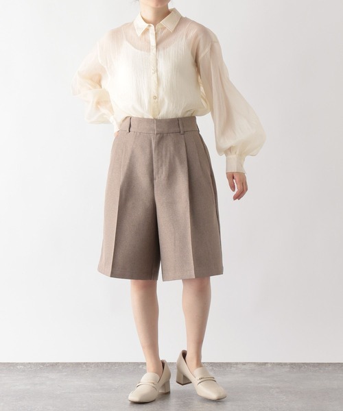 GLOBAL WORK(グローバルワーク)の「高山直子さんコラボ/シアーオーバーシャツ/EiiS(シャツ/ブラウス・レディース・ライトカーキ/アイボリー・X-SMALL/SMALL)」の6枚目の写真
