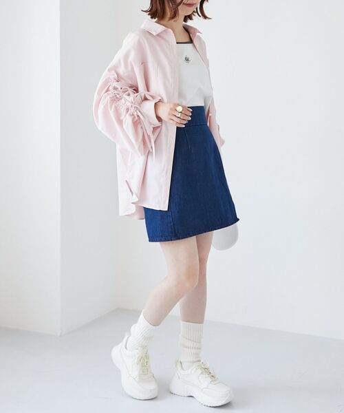 MAJESTIC LEGON(マジェスティックレゴン)の「ドロストスリーブシャツ(シャツ/ブラウス・レディース・ホワイト系その他2/ベージュ系その他2/ピンク系その他2・MEDIUM)」の21枚目の写真