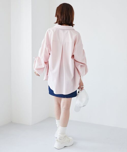 MAJESTIC LEGON(マジェスティックレゴン)の「ドロストスリーブシャツ(シャツ/ブラウス・レディース・ホワイト系その他2/ベージュ系その他2/ピンク系その他2・MEDIUM)」の19枚目の写真