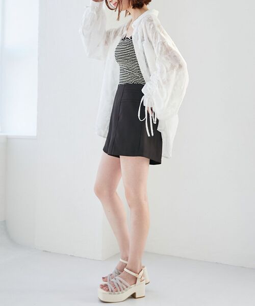 MAJESTIC LEGON(マジェスティックレゴン)の「ドロストスリーブシャツ(シャツ/ブラウス・レディース・ホワイト系その他2/ベージュ系その他2/ピンク系その他2・MEDIUM)」の12枚目の写真