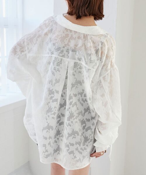 MAJESTIC LEGON(マジェスティックレゴン)の「ドロストスリーブシャツ(シャツ/ブラウス・レディース・ホワイト系その他2/ベージュ系その他2/ピンク系その他2・MEDIUM)」の7枚目の写真
