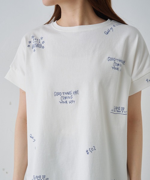 PUAL CE CIN(ピュアルセシン)の「手書き風ロゴ刺繍Tシャツ(Tシャツ/カットソー・レディース・クリーム/グレー/オフホワイト/ピンク・FREE)」の13枚目の写真