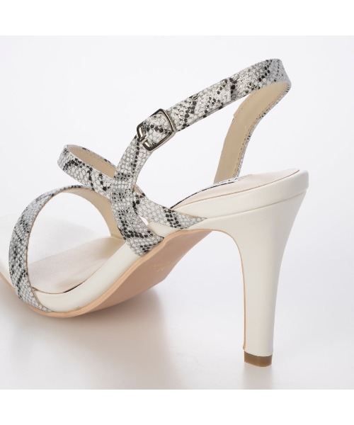 Miminy Piminy（ミミニー ピミニー）の「MiminyPiminy(ミミニーピミニー)8.5cmヒールラインベルトサンダル（サンダル・レディース・シルバー/ブラック/ゴールド・S/M/L/LL）」の18枚目の写真