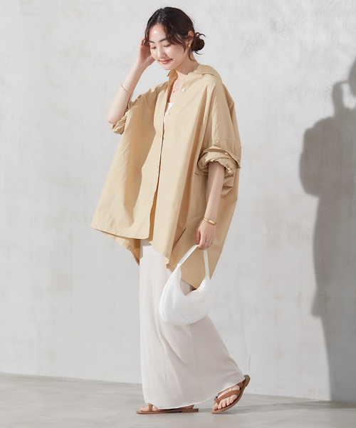 plage(プラージュ)の「typewriter wide シャツ(シャツ/ブラウス・レディース・ホワイト/ネイビー/ベージュ・FREE)」の12枚目の写真