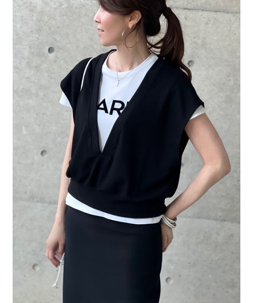 Day and Grade(デイアンドグレイド)の「深Vネックプルオーバーベスト(ベスト・レディース・ブラック・L(UB-))」の5枚目の写真