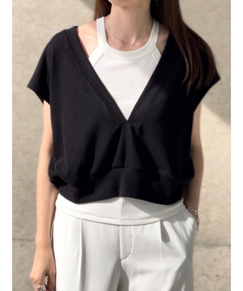 Day and Grade(デイアンドグレイド)の「深Vネックプルオーバーベスト(ベスト・レディース・ブラック・L(UB-))」の10枚目の写真