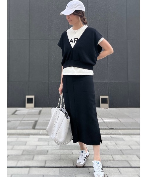 Day and Grade(デイアンドグレイド)の「深Vネックプルオーバーベスト(ベスト・レディース・ブラック・L(UB-))」の9枚目の写真