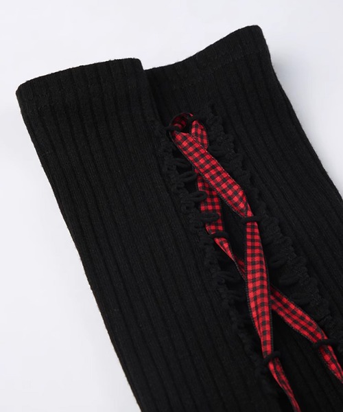 .KOM（ドットコム）の「『.KOM/ドットケーオーエム』編み上げレッグカバー【Y】【CN】（レッグウォーマー・レディース・ブラック/グレー・FREE）」の8枚目の写真