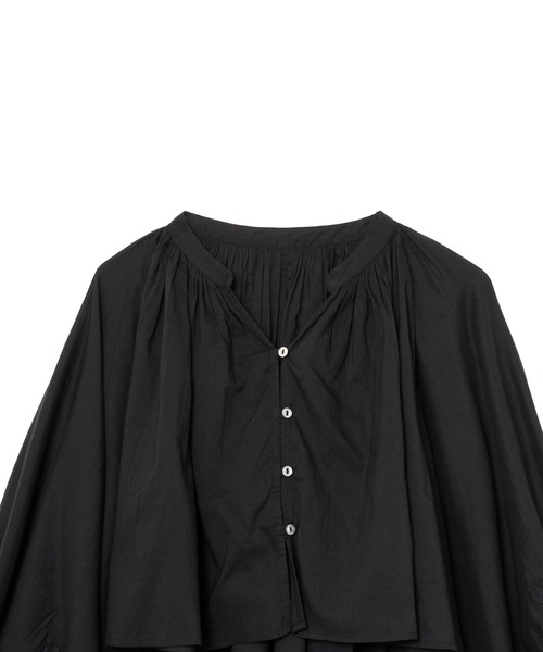 AMERICAN RAG CIE（アメリカンラグシー）の「ボリューム刺繍ショートブラウス（シャツ/ブラウス・レディース・オフホワイト/ベージュ/ブラック・FREE）」の21枚目の写真