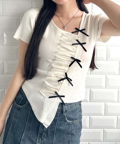 Loueme（ルエム）の「メニーリボンギャザートップス（Tシャツ/カットソー・レディース・アイボリー/ピンク/ブラック/ライトブルー・FREE）」の5枚目の写真