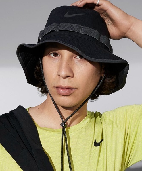 NIKE（ナイキ）の「NIKE/ナイキ ハット Dri-FIT エイペックス バケットハット FB5621-010（ハット・メンズ・ブラック・M）」の4枚目の写真