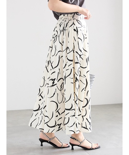 Te chichi（テチチ）の「レーヨン麻ラインアートフレアスカート（スカート・レディース・グレー/オフホワイト・F）」の19枚目の写真