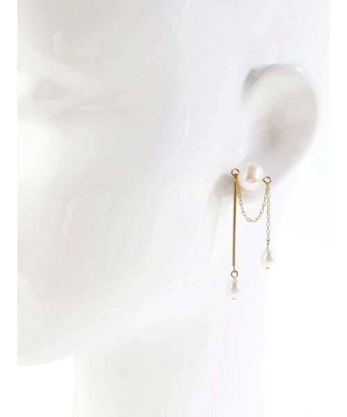 LAGUNAMOON（ラグナムーン）の「LADY淡水パールアシンメトリーピアス（ピアス（両耳用）・レディース・アイボリー・FREE）」の3枚目の写真