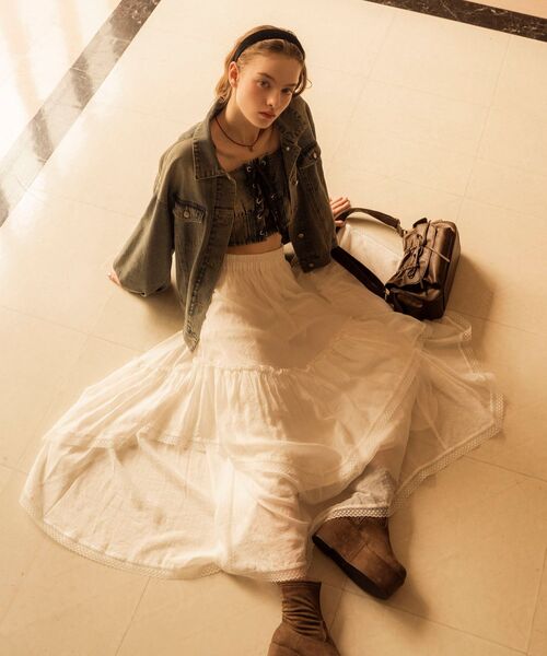 MAJESTIC LEGON（マジェスティックレゴン）の「オーバーサイズデニムジャケット（デニムジャケット・レディース・ブルー/グレー・MEDIUM）」の3枚目の写真