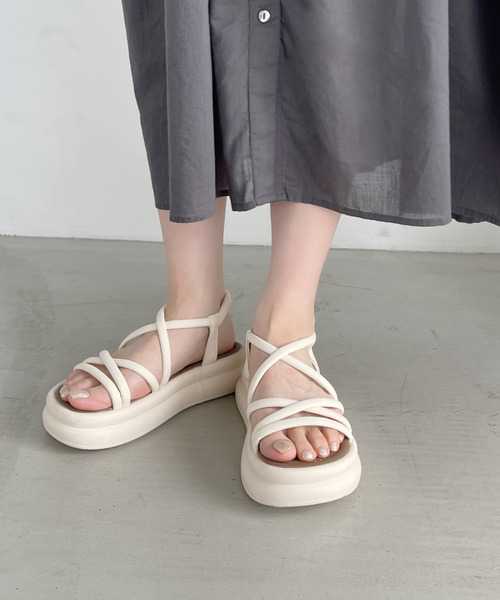 【完売必至】アグ■LA HEIGHTS サンダル 厚底 バイカラー UGG - 新作 限定商品UGG W LA HEIGHTS SANDAL 厚底サンダル 新品