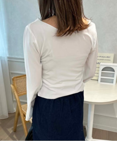 raffime（ラフィミー）の「クロスシャーリングトップス（シャツ/ブラウス・レディース・オフホワイト/オレンジ・MEDIUM/SMALL）」の15枚目の写真