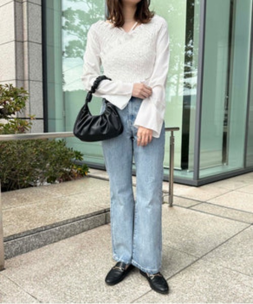 raffime（ラフィミー）の「クロスシャーリングトップス（シャツ/ブラウス・レディース・オフホワイト/オレンジ・MEDIUM/SMALL）」の6枚目の写真