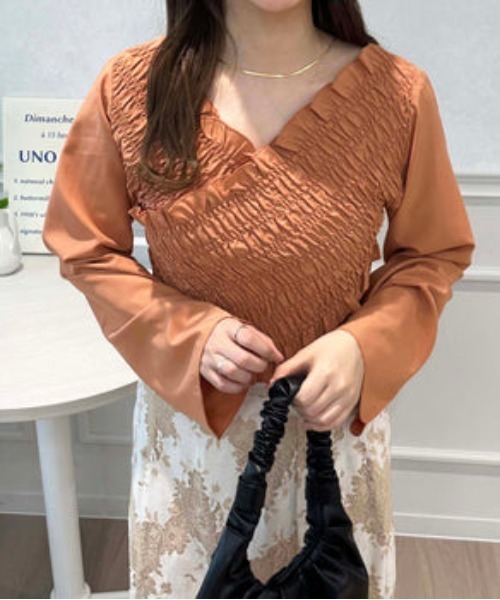 raffime（ラフィミー）の「クロスシャーリングトップス（シャツ/ブラウス・レディース・オフホワイト/オレンジ・MEDIUM/SMALL）」の12枚目の写真