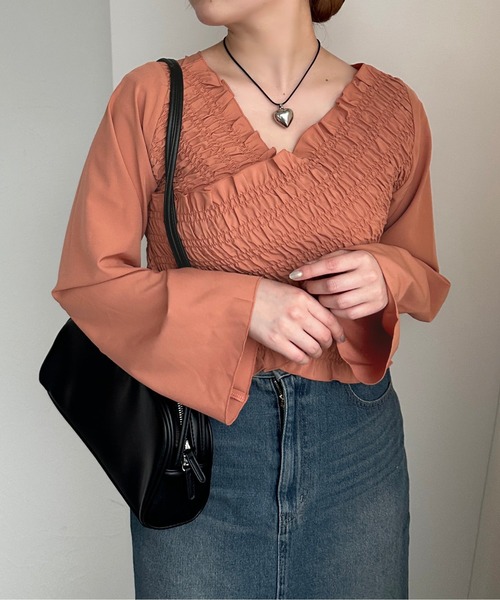 raffime（ラフィミー）の「クロスシャーリングトップス（シャツ/ブラウス・レディース・オフホワイト/オレンジ・MEDIUM/SMALL）」の18枚目の写真