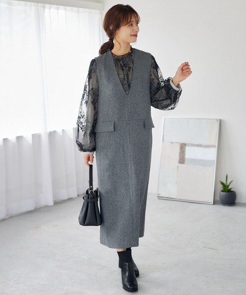 律さま 専用 セール】フローラルレース刺繍ロングスリーブブラウス 137062